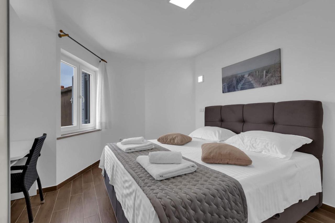 Ivan Sea View Apartment Makarska Esterno foto